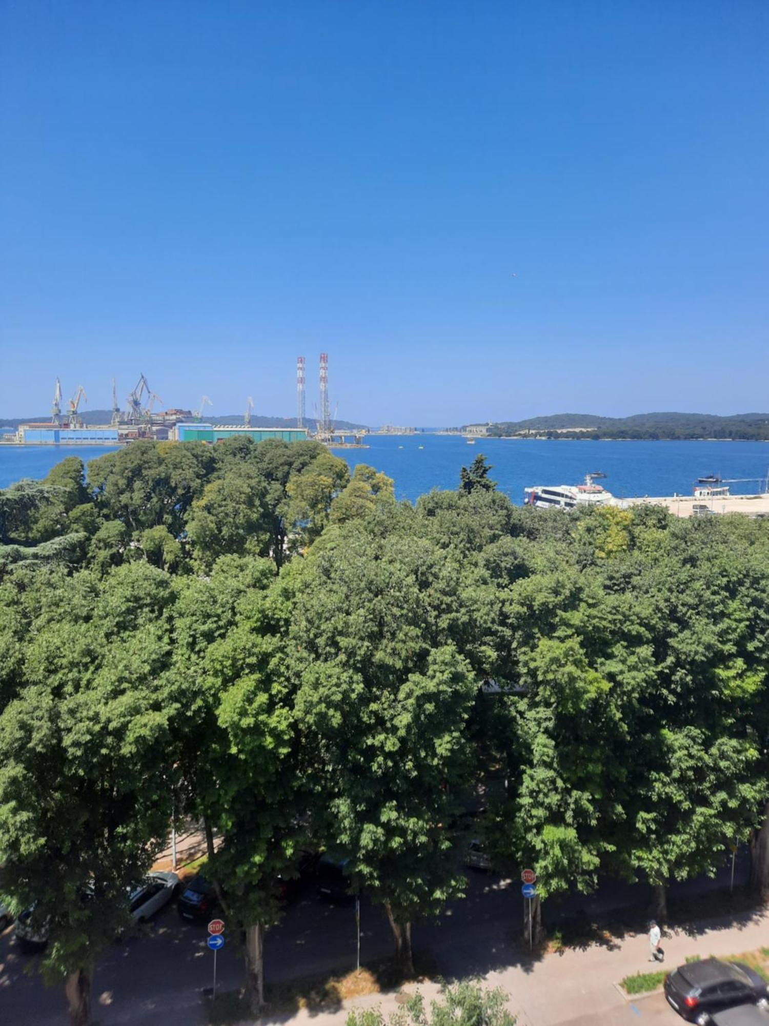 App Letta Sunset Pulaアパートメント エクステリア 写真